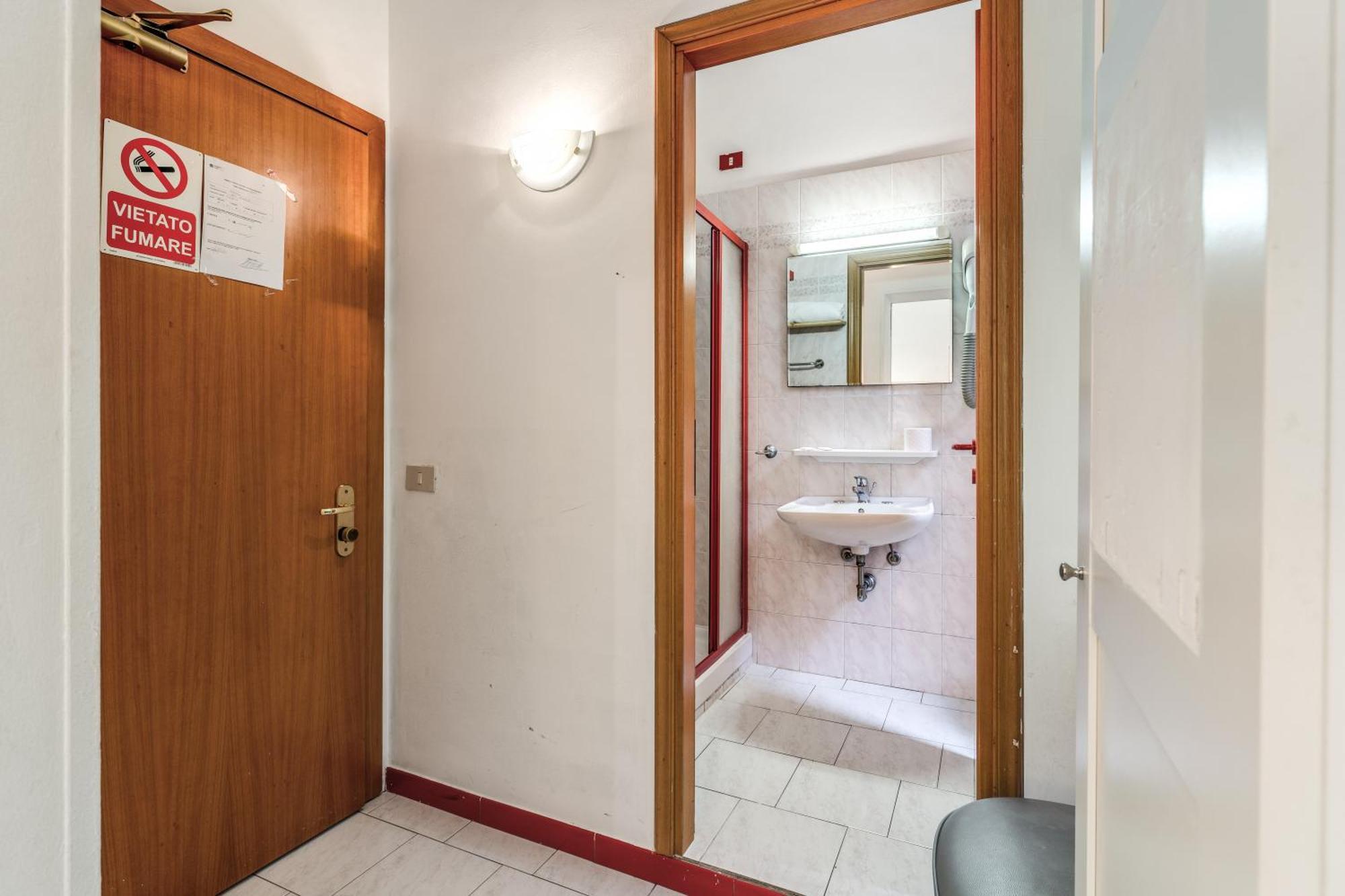 Hotel Altavilla 9 Рим Экстерьер фото