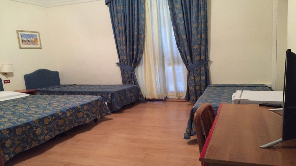 Hotel Altavilla 9 Рим Экстерьер фото